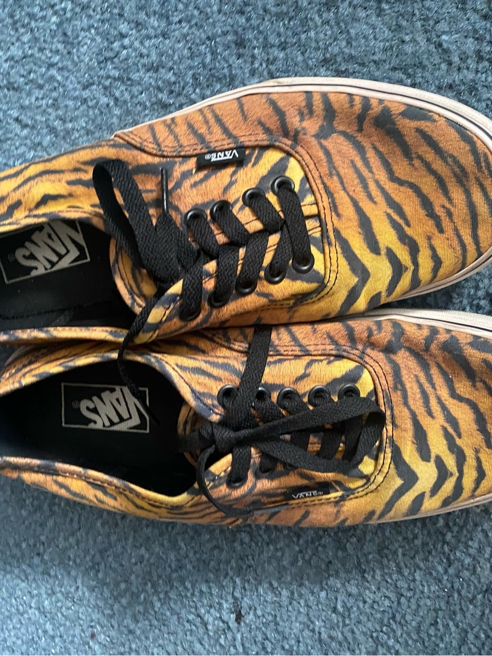 Vans Tiger Stripe Low-Top Sneakers - Orange/Black